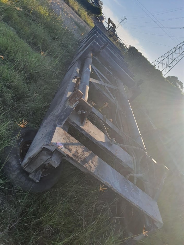 Lightning Audio Bolt B2.300.4 Car Audio Amplifier