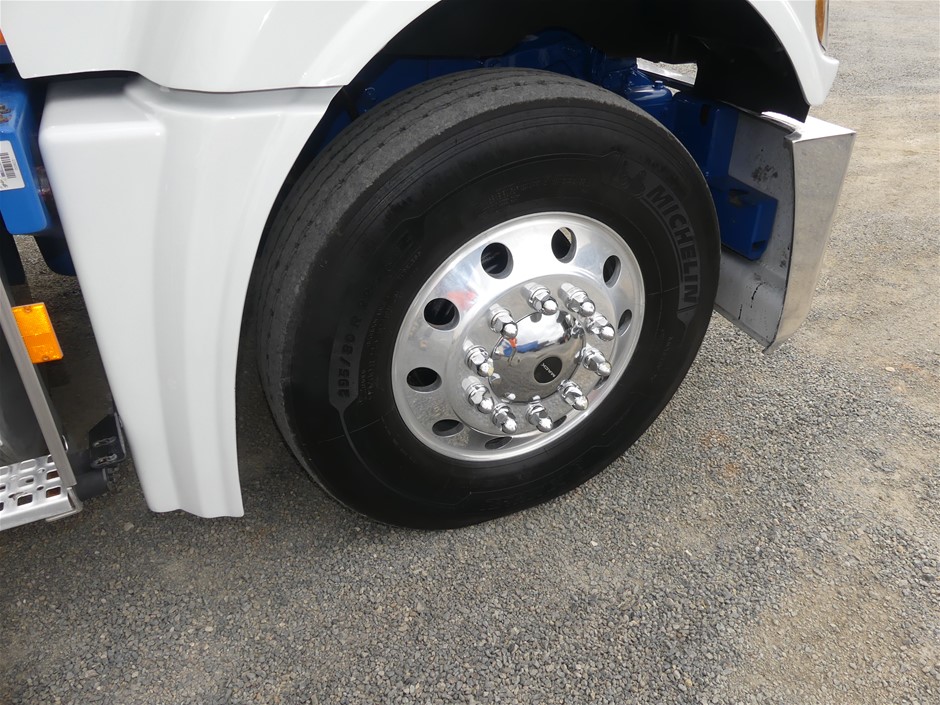 Little Giant Pinot Noir (6x 750mL). Current Vintage Release