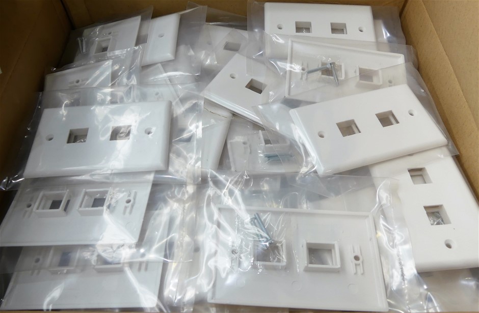 Casella Limited Release Cleanskin Cabernet Sauvignon 2012 (12x 750mL) SA