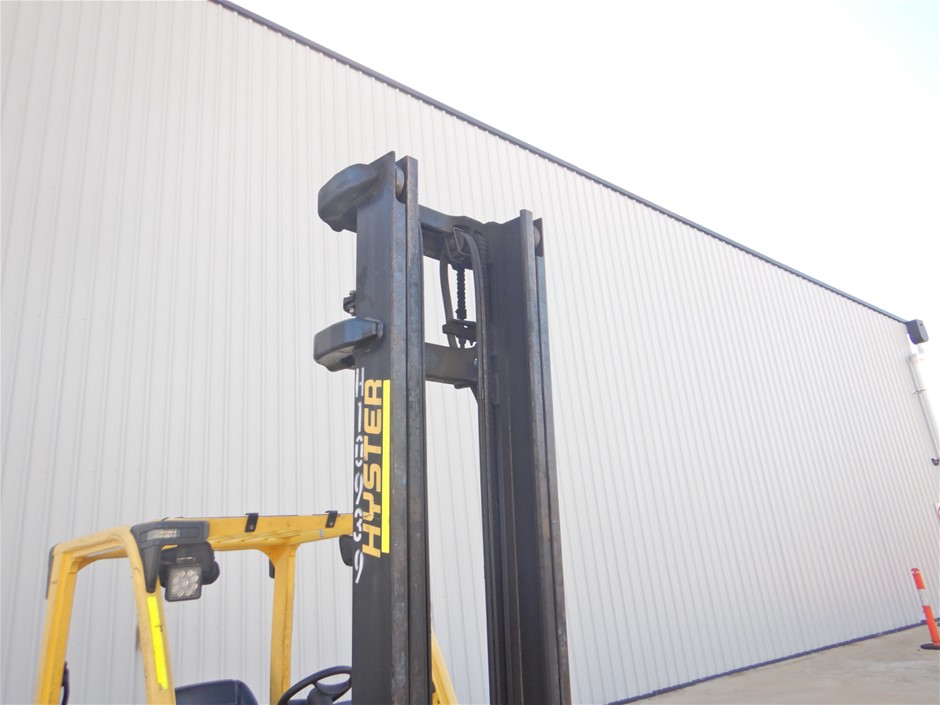 Jacqueline Brut Rosé NV (6x 750mL), France.