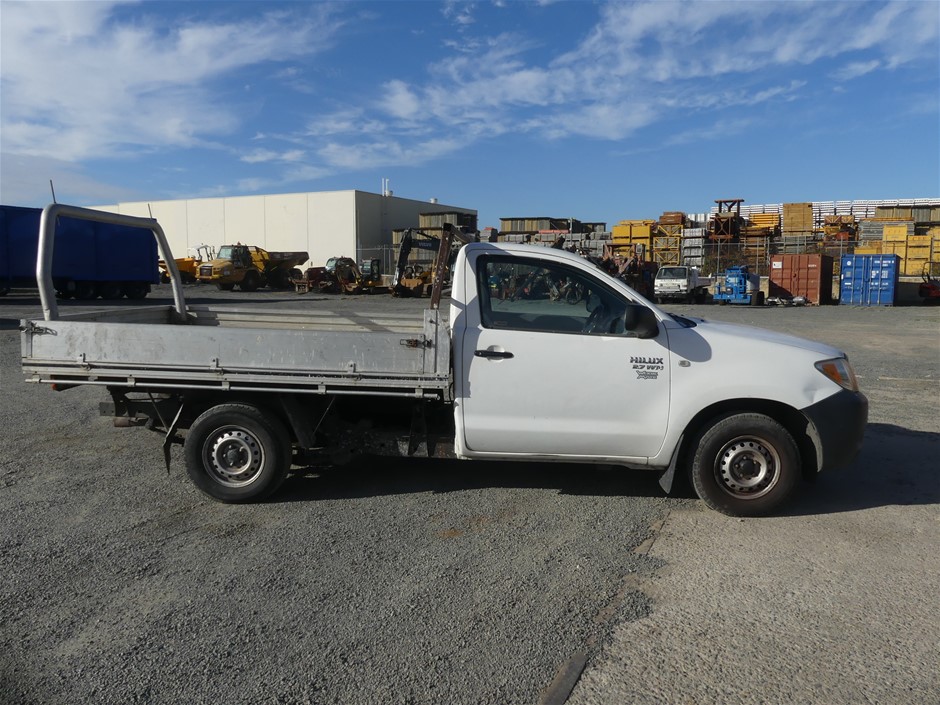 2.82 Carats Fancy Vivid Orangy Pink Lab Grown Diamond