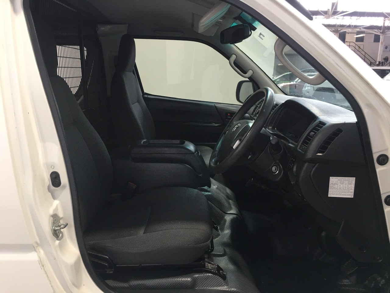 1/100 Scottdale gold bar Unc