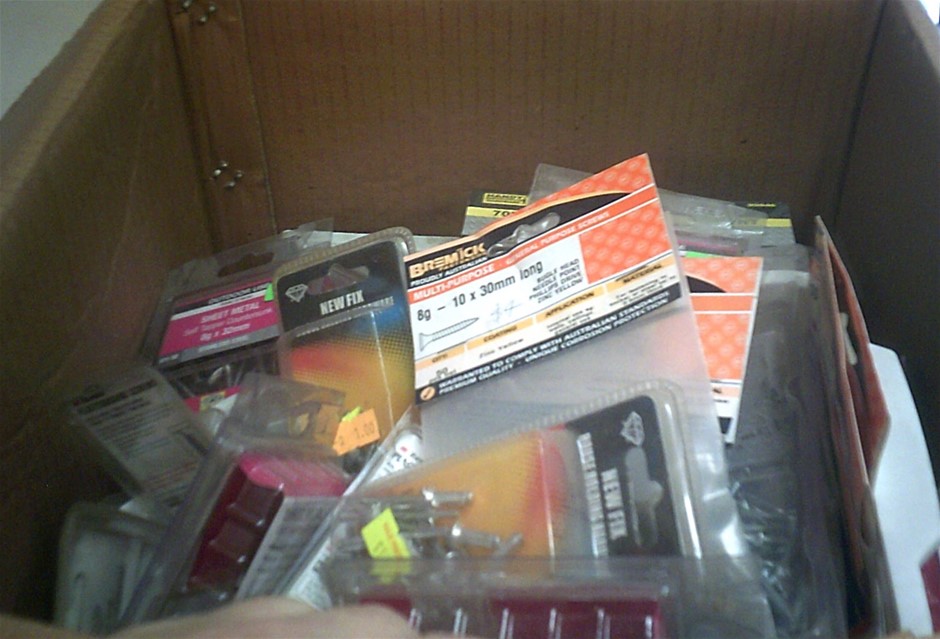 "NED KELLY" Set Of 3 x 1oz Ingots & Display Box Finished in 999 Silver