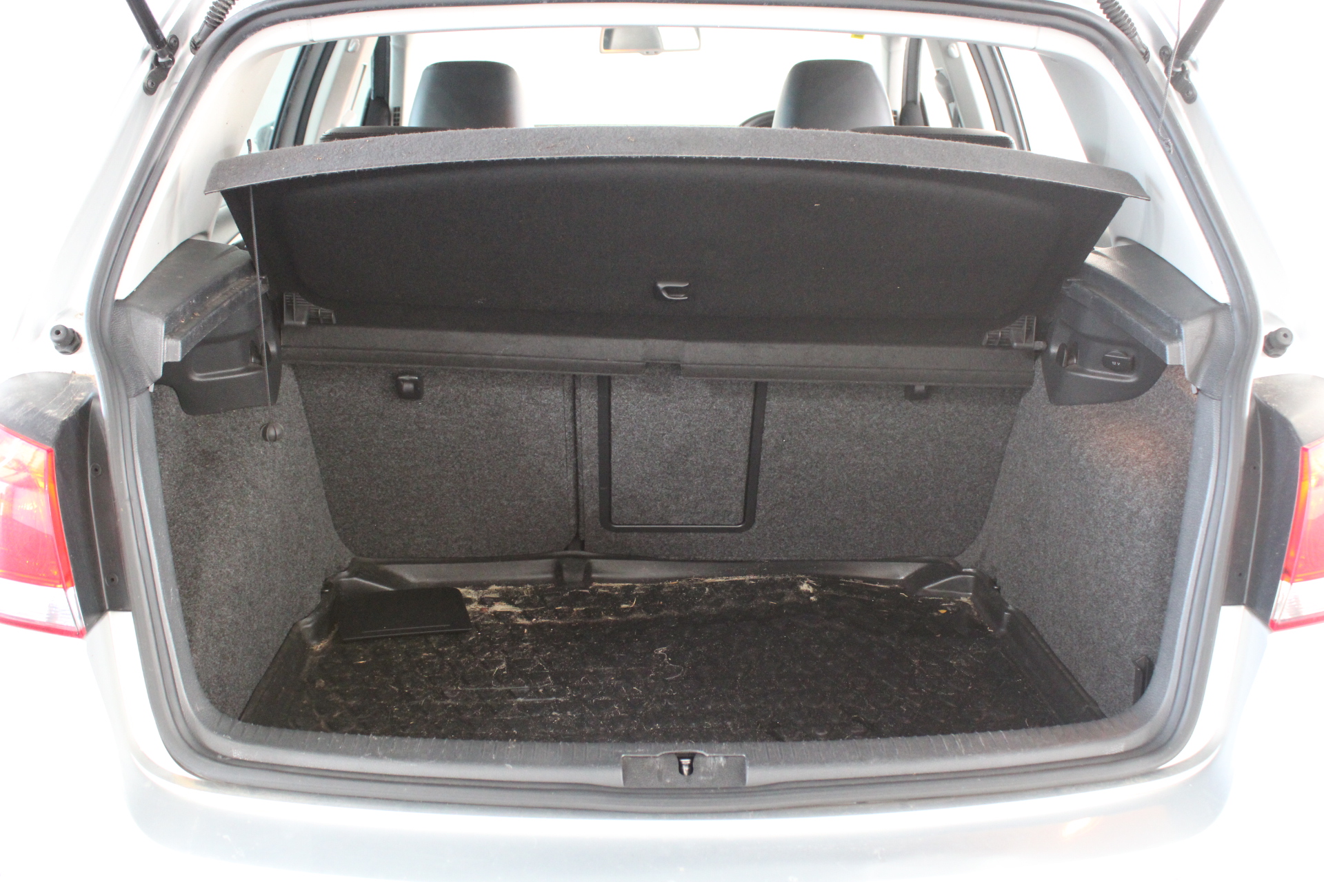 <p>2008 Auswide Equipment Tandem Plant Trailer</p>