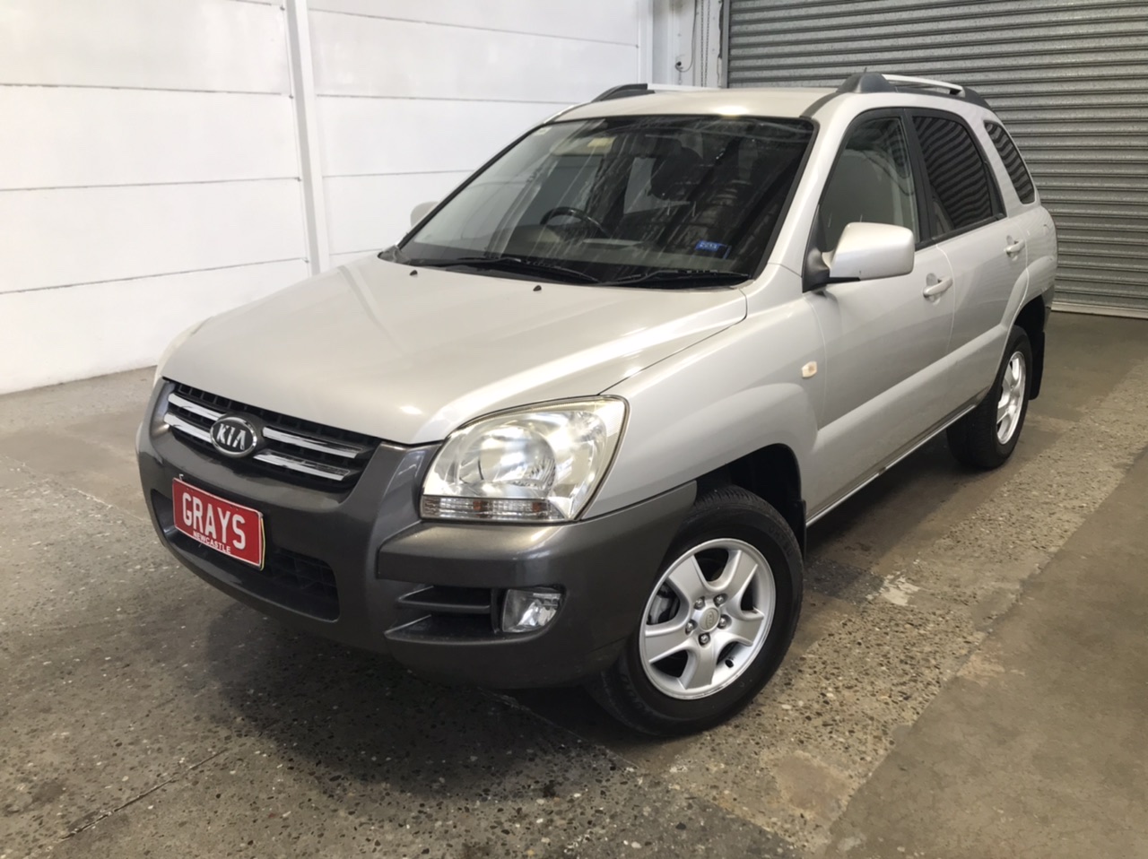 Unknown Brand Heavy-Duty Mobile Stand