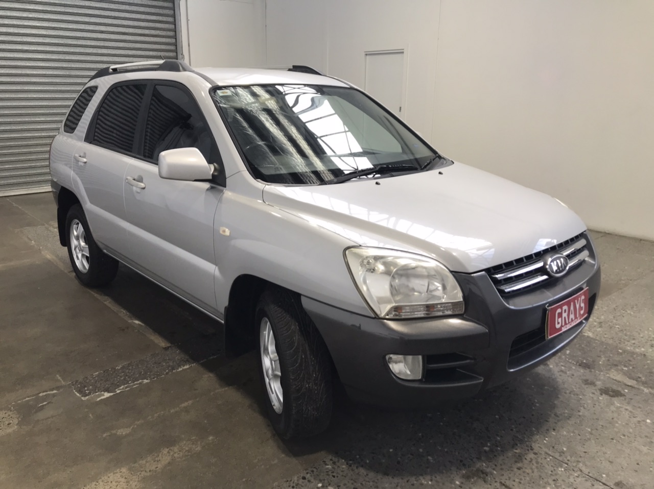 Unknown Brand Heavy-Duty Mobile Stand