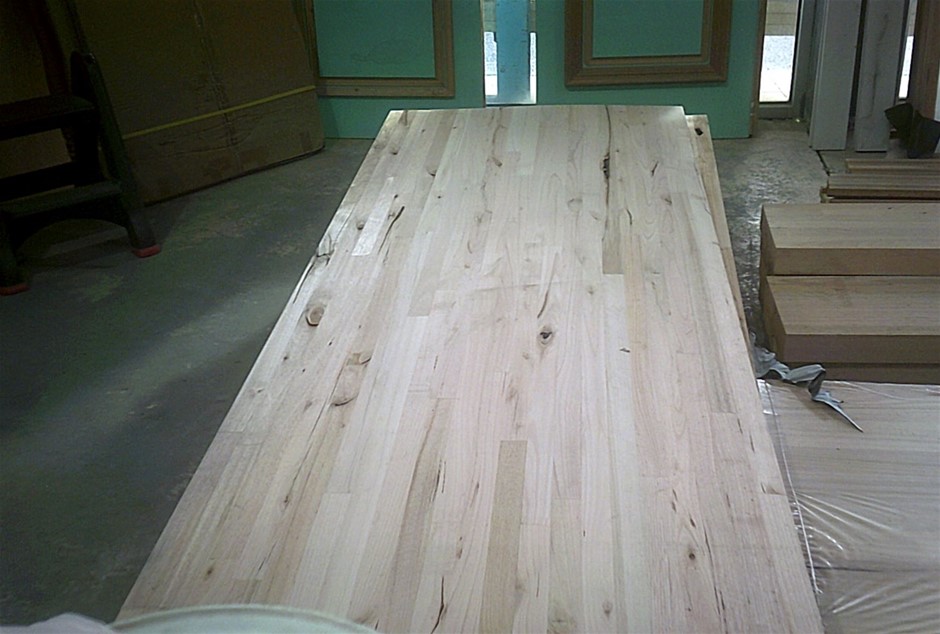 Victorian Ash benchtop 2400mm x 900mm x 33mm Auction (02313017078
