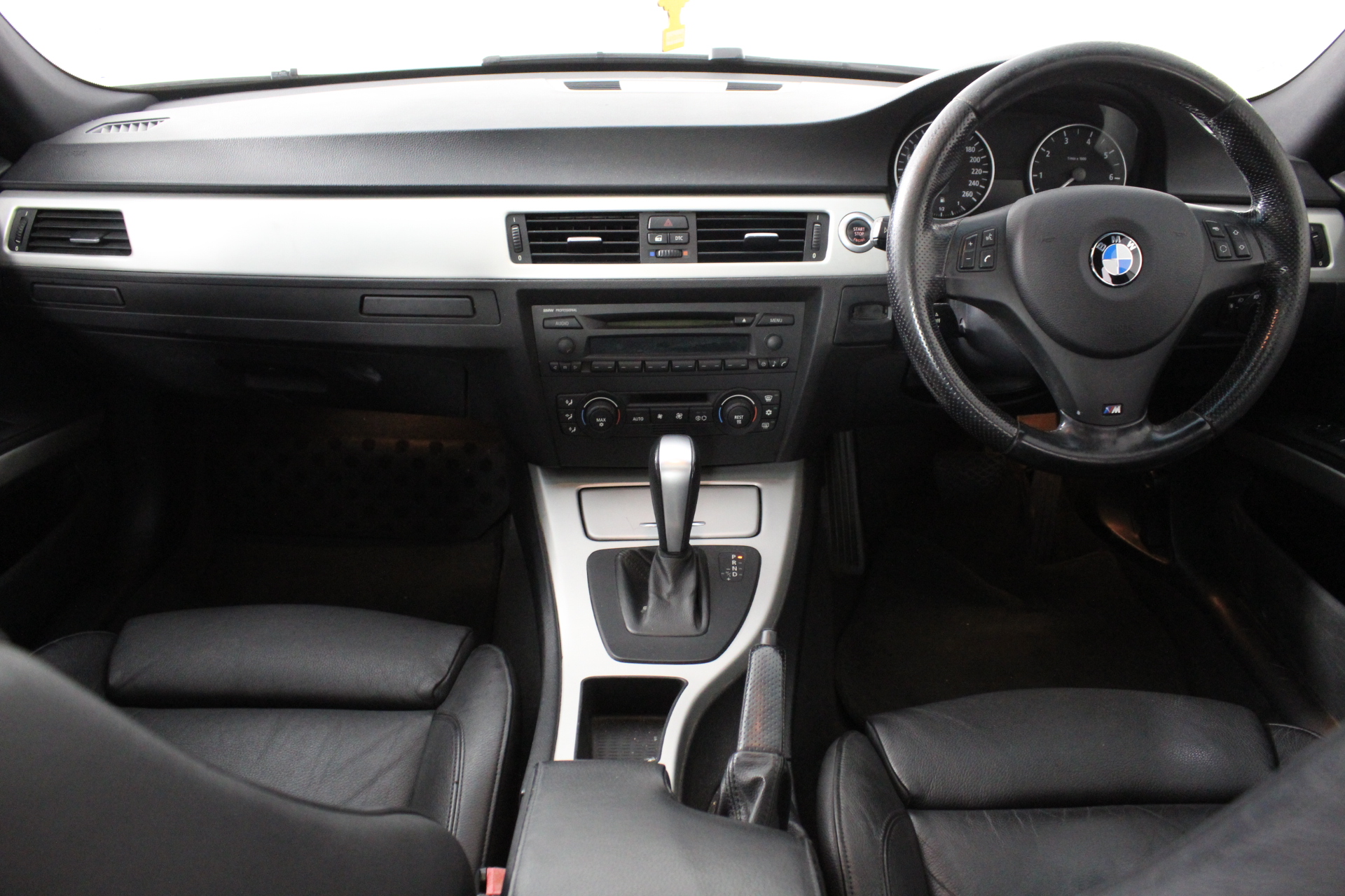 5.19 carats natural Kornerrupine gemstone certified val $648.75