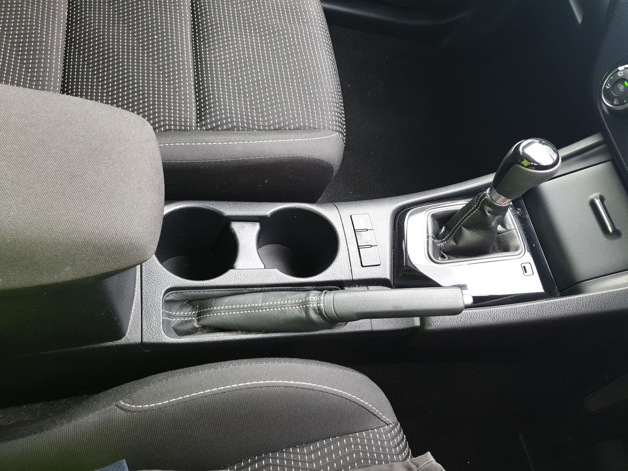 18K/Italy Solid Gold Filled Ring -(stamped 18K/Italy)-Warranty Quality