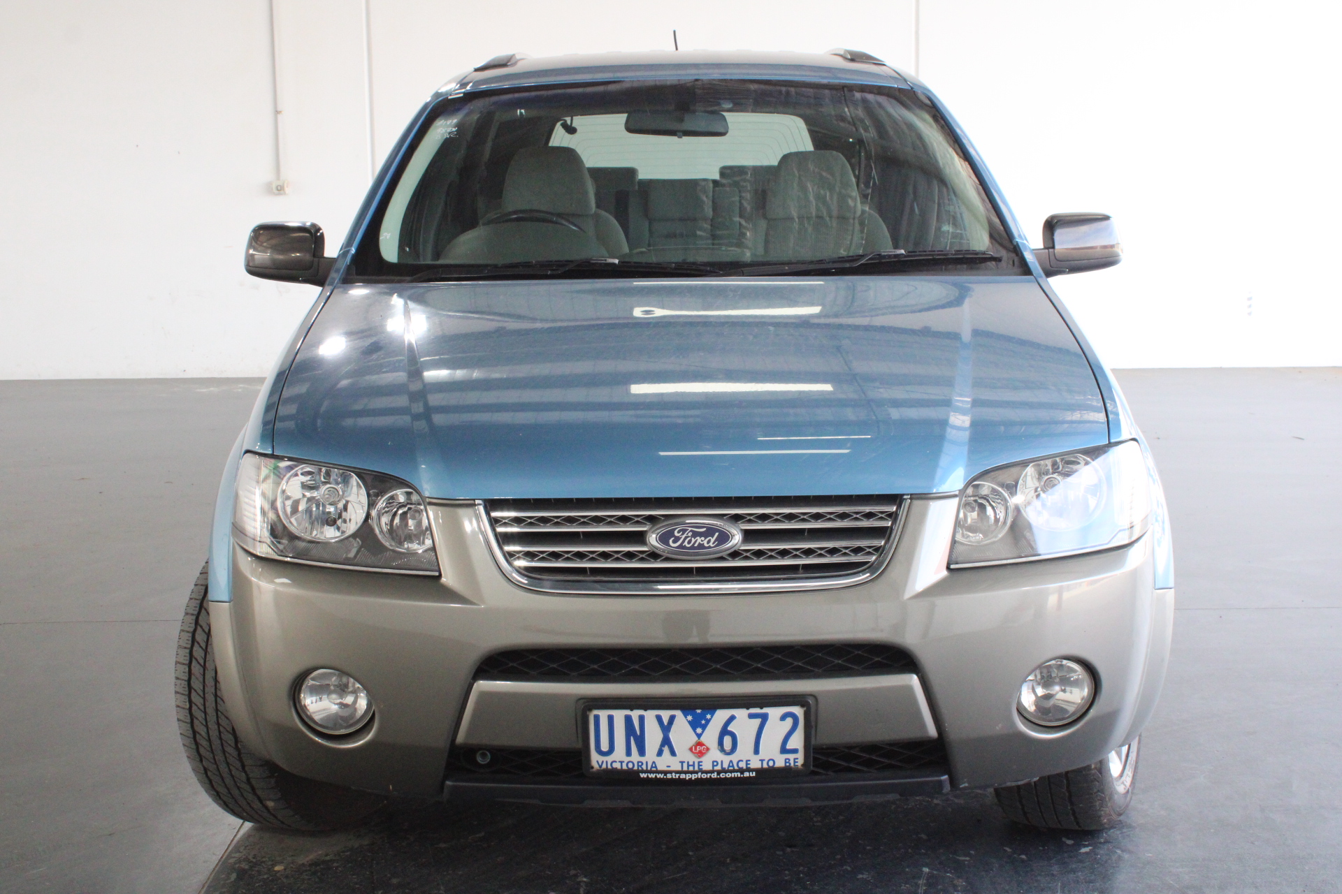 6.21 Carats Blue Sapphire