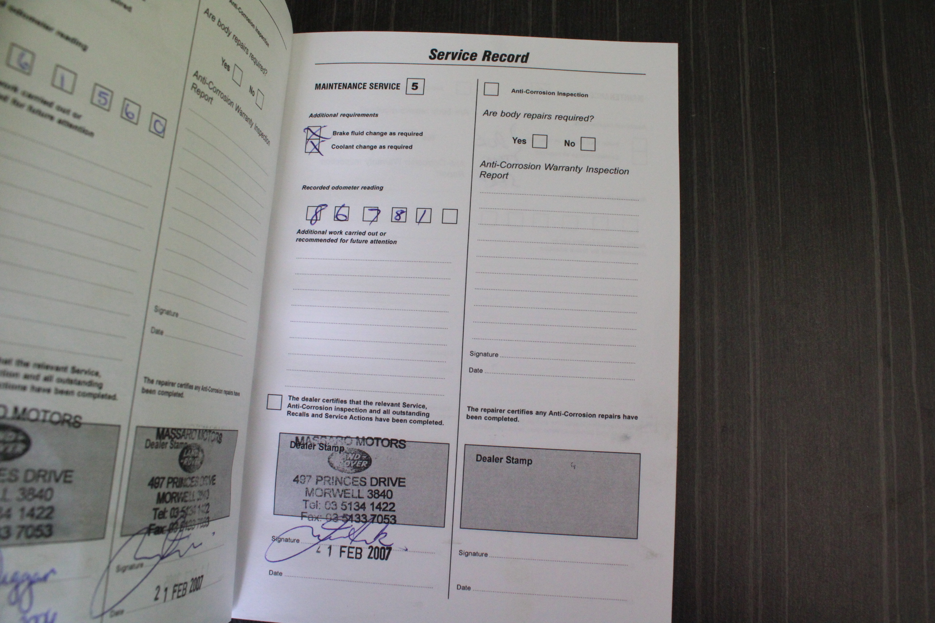 White Freshwater Pearl Adorned with Swarovski® Crystals Jewellery Set