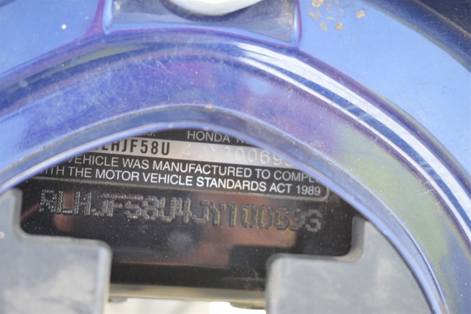 Designer Plain Bracelet for Charms in Silver