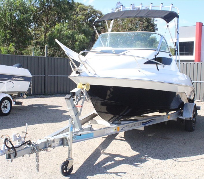 Classic Silver Plated Curb Chain Bracelet 7.5 inches