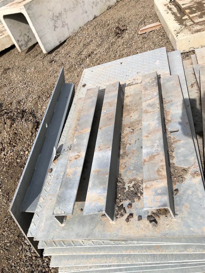 Party/Event Poly Folding Tables