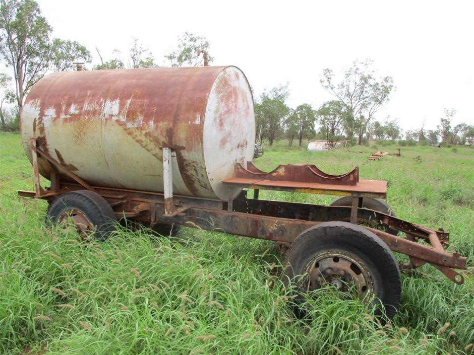 Panasonic SB-HC56 Speaker System and SB-HW860 Subwoofer (Lot of 2)