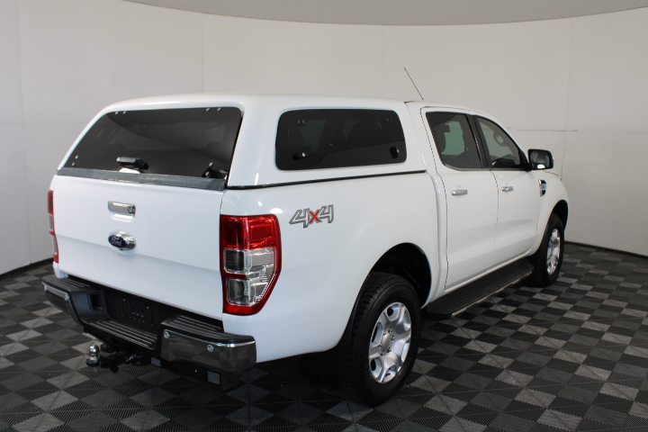 APC Smart-UPS C1500 Uninterruptible Power Supply