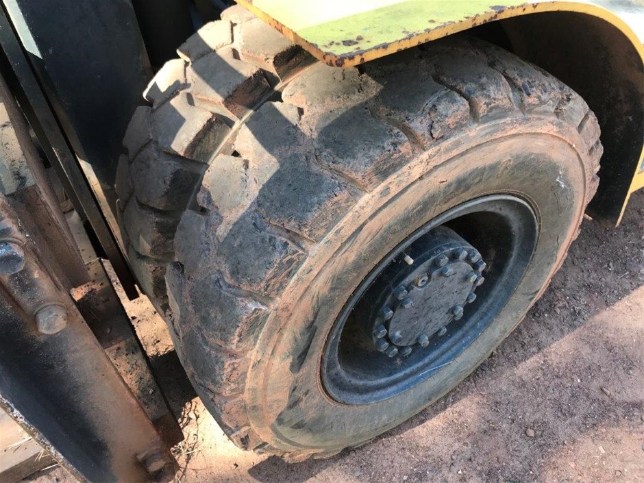 50 x LENOVO Folio Case for M10 HD 2nd Gen. NB: Some Items Are Unsealed.  Bu