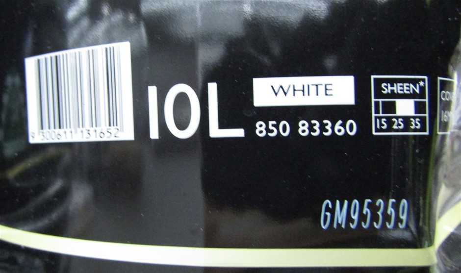 21ft x 19ft Garage / Carport (Unused)