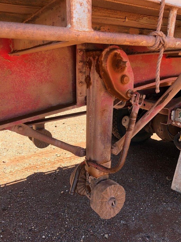 Star Wars Alarm Clock Radio + Fairy Figurine Decorative Ornament (Lot of 4)