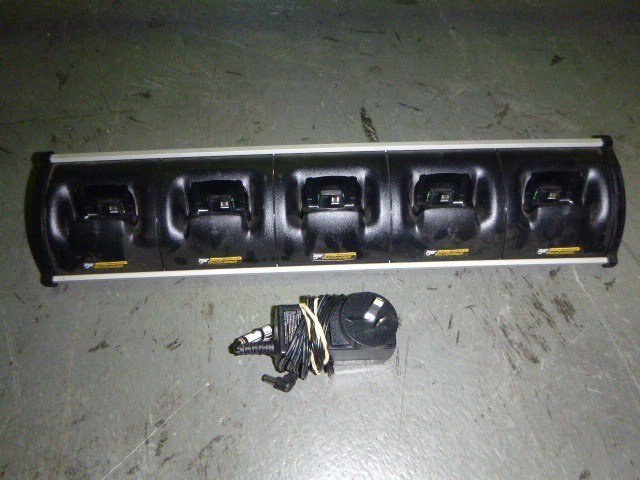 4 Carat round 4 white diamond each CVD Uncertified