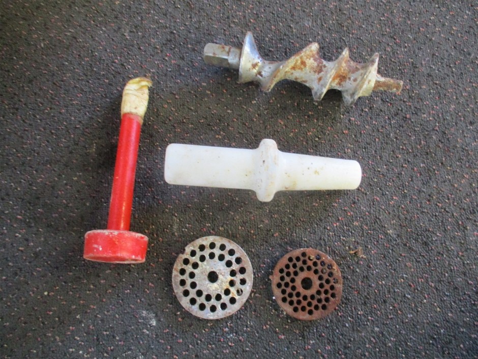 Waterproof  Watch Barrel Shaped Transparent Red Color Quartz Watch Popular