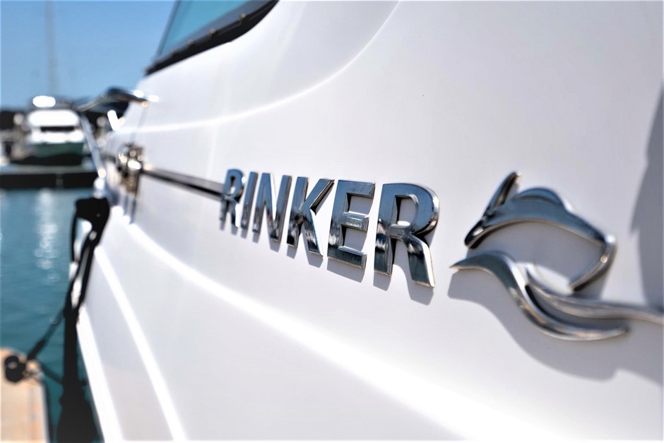 Over 3000 sports trading cards