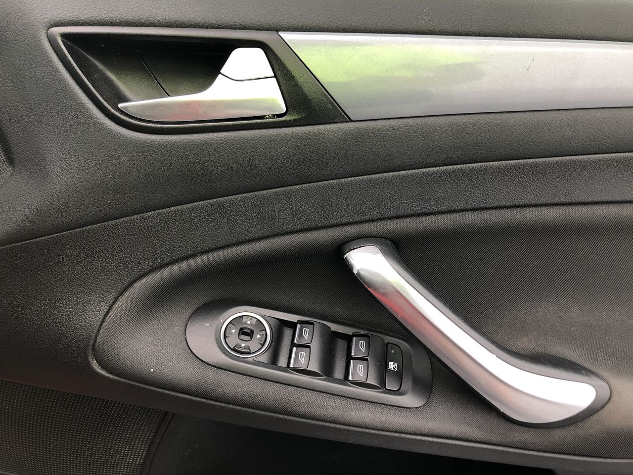 2023 $2 Matilda Light Green Coloured two dollar FIFA Soccer Coin Queen New