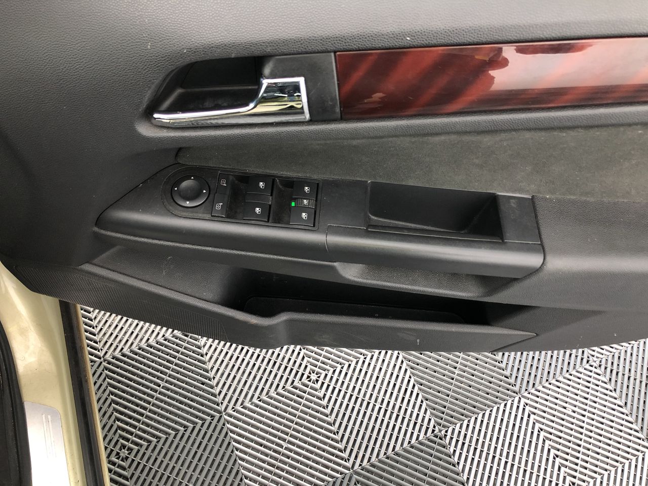 2.88ct Oval Cut Aquamarine & 1.82ct Thirty Six Stones Round Blue Sapphire