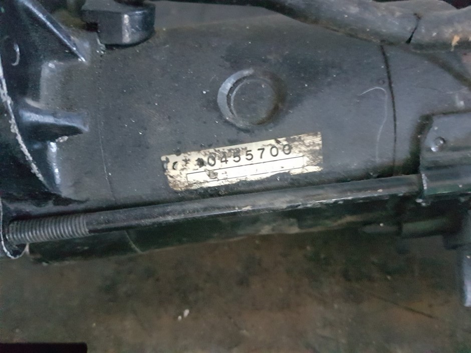 4 Carat round 4 white diamond each CVD Uncertified