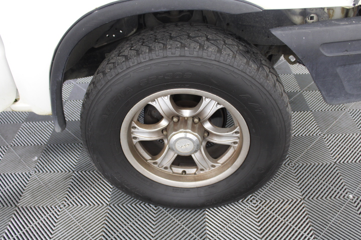 Assorted 10L Tins of Paint