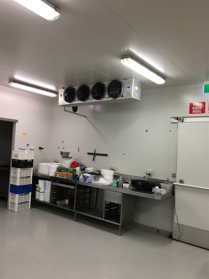 18K Gold-Filled Cuban Style Link Ring with Simulated Diamonds - Size 10