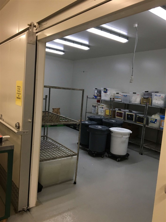 18K Gold-Filled Single-Row Ring, Simulated Diamonds, Size 8