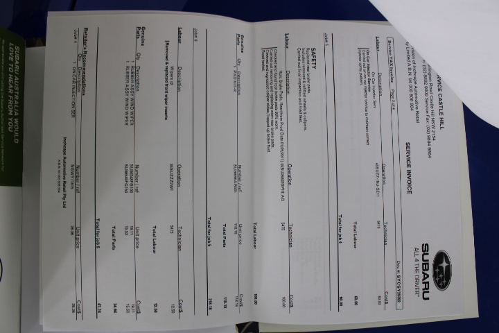 DYSON V10 Cyclone Vacuum Cleaner, 447954-01. NB: Has been used, Not in box.