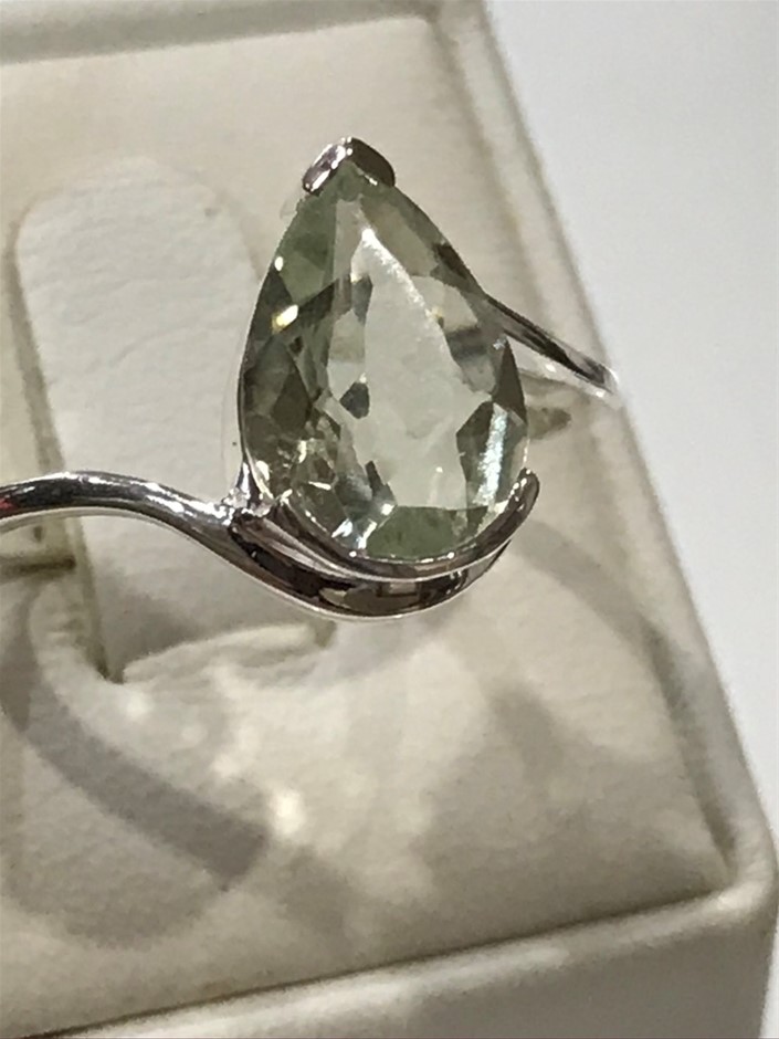 STAR WARS Ahsoka Tano Electronic Mask w/ Phrases & Sound Effects, Costume &