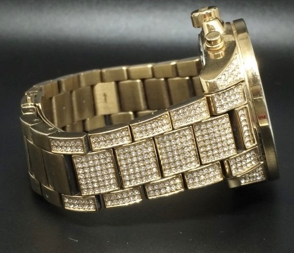 TP-LINK 16-Port Gigabit Ethernet Desktop Unmanaged Switch, 10/100/1000Mbps