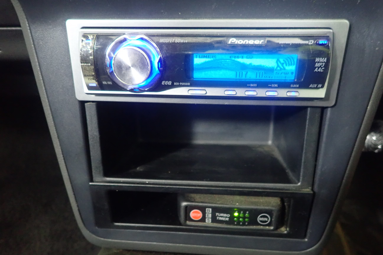 18K Gold-Filled Cuban Chain Necklace with Simulated Diamonds - 50.8cm