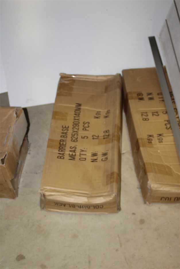 2005 Toyota Hilux Workmate 4X2 Manual Cab Chassis