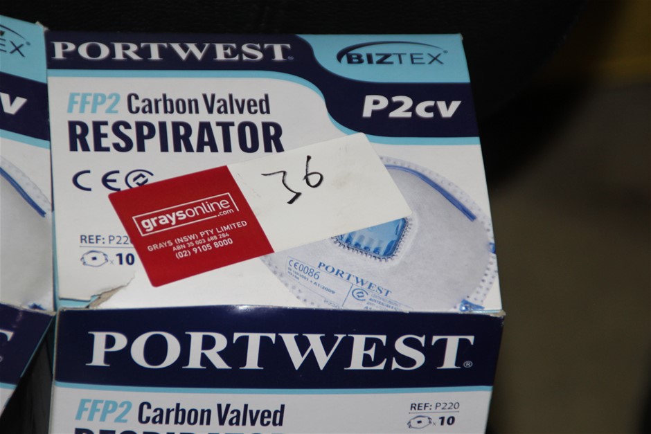 JACHS Men's Chambray Shorts, Size 36, 98% Cotton, Navy.  Buyers Note - Disc