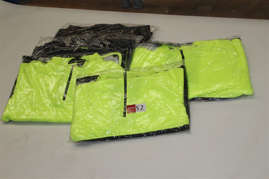 RIP CURL Boy's Search Stack Long Sleeve Crew Neck T-Shirt, Size 8, Black. R