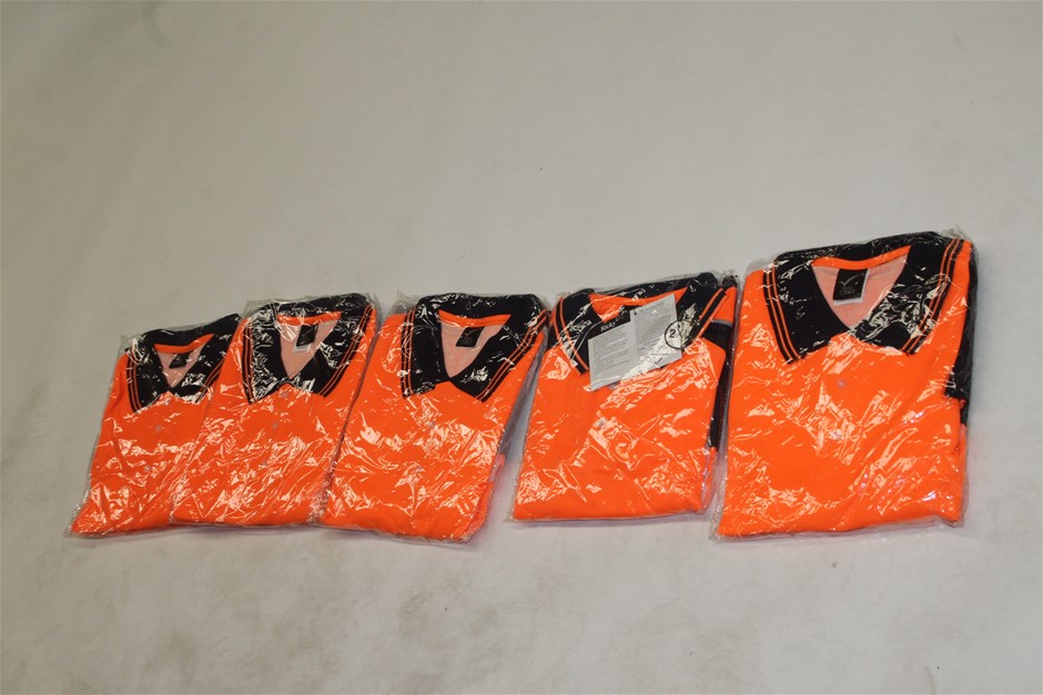 RIP CURL Women's Premium Surf D-DD Deep-V Bikini Top - Black, Size XS. RRP: