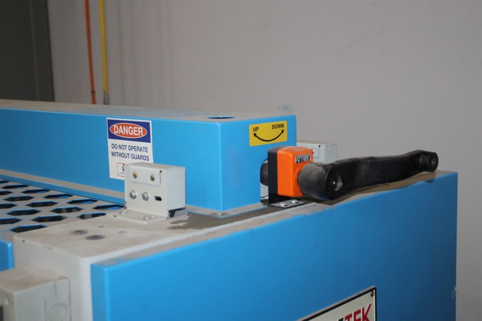 High Quality Simulated Diamond Men's Quartz Watch