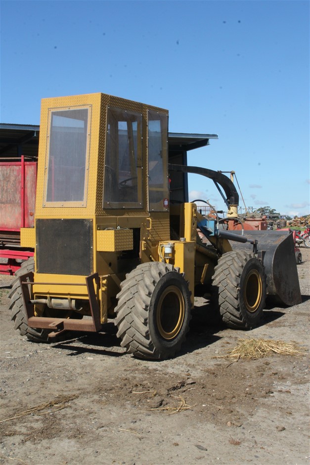 18K White-Filled Cuban Chain Bracelet with Simulated Diamonds - 17.8cm