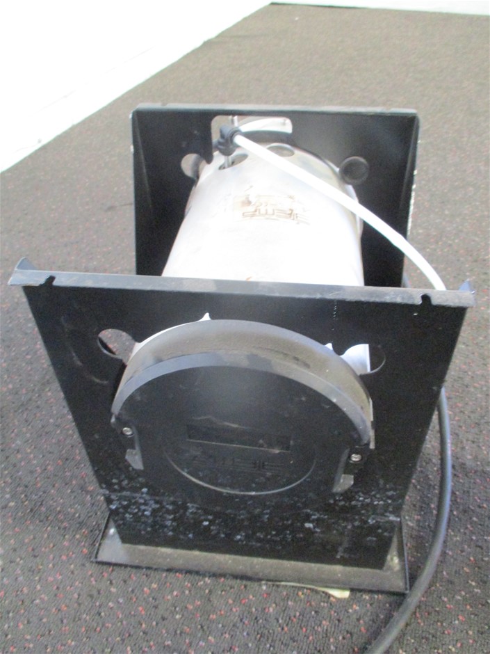 Global Trade Unit 1 Gram (Approx) 999 Pure Silver Coin with Certificate