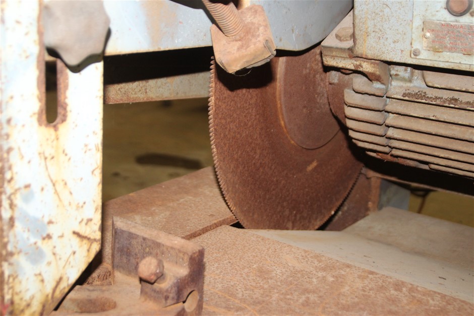 Solid 925 Sterling Silver Men's Band Ring - US Size 10