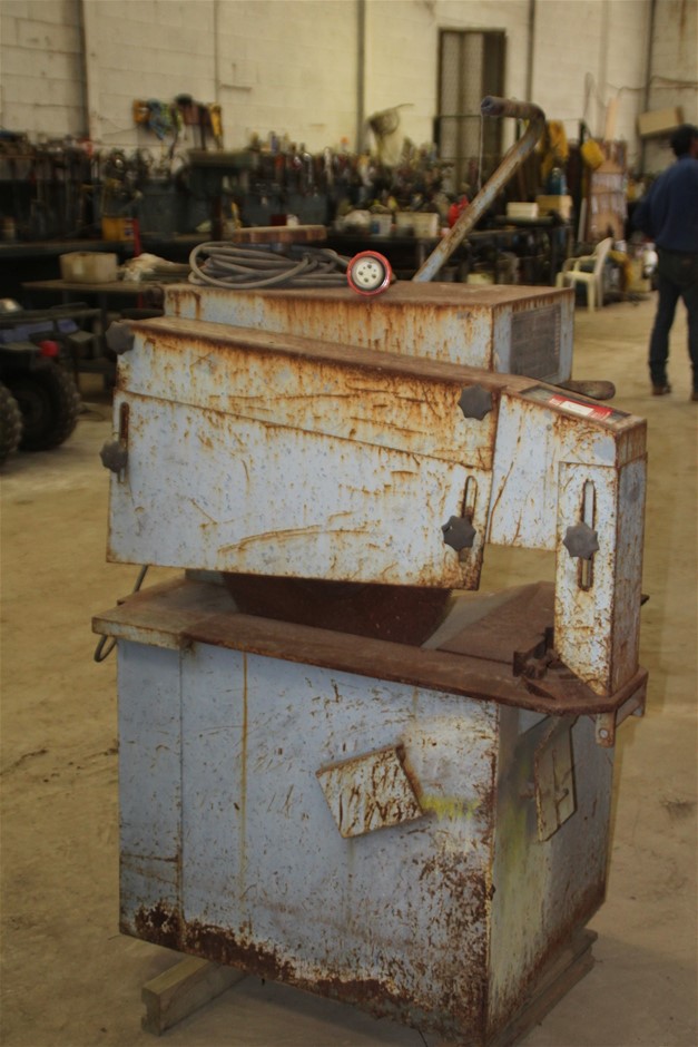 Solid 925 Sterling Silver 6mm Stud Earrings Featuring 2 Crystals