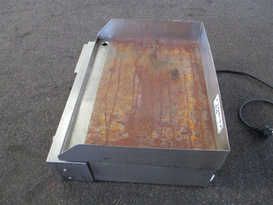 Designer Simulated Diamond Blue Paved Ring - US Size 8