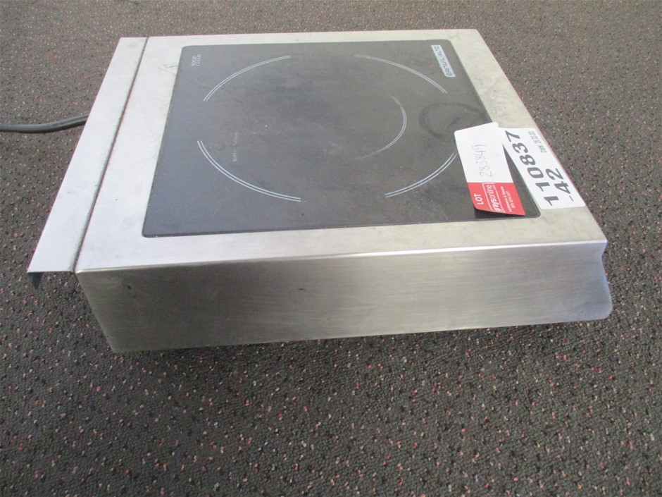 925 Sterling Silver White Crystal Disco Ball Earring & Necklace Set