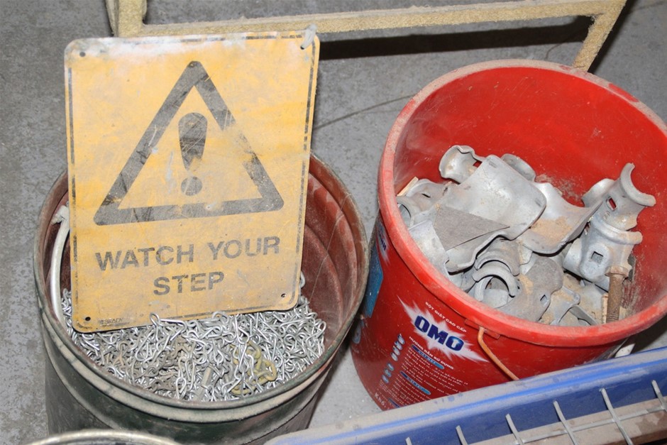 Casella Limited Release Cleanskin Cabernet Sauvignon 2013 (12x 750mL) SA