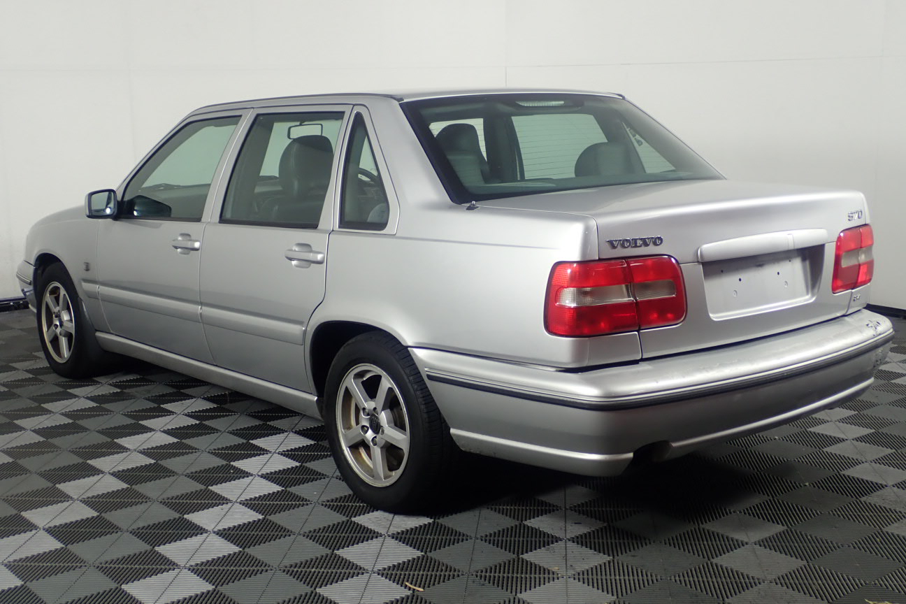 Woodhouse Cabernet Sauvignon NV (12x 750mL) NSW