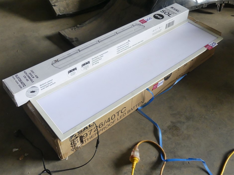 2.0ctw white stones 925 Sterling Silver Earring (s925)-Adjustable